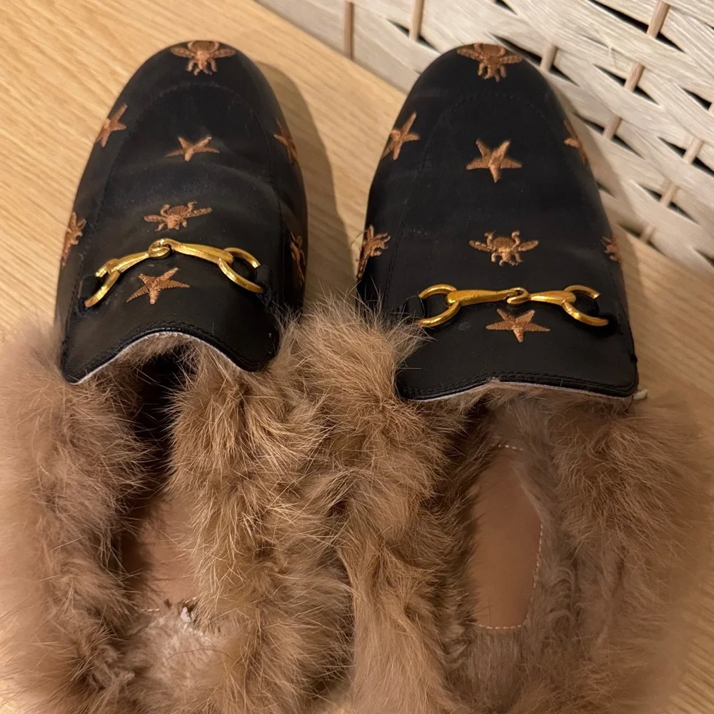 Amazon Black and Brown Fur-Lined Mules - Picture 2 of 8